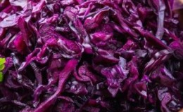The best recipes for sauerkraut with horseradish and beets