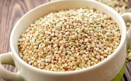 Choosing cereals correctly: which buckwheat is better dark or light, what criteria to pay attention to