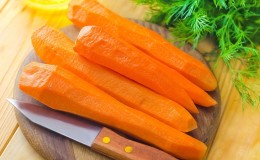 Reasons for blackening of carrots after peeling and what to do about it