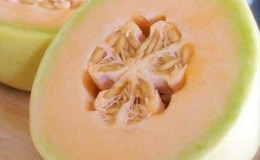 Why is the melon pink inside and can you eat it