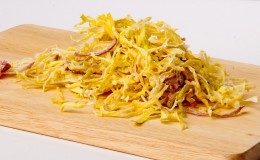 How to prepare dried onions in different ways and where to use it