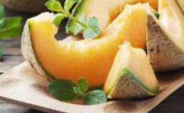 How to choose the tastiest and sweetest melon