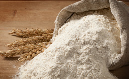 How whole wheat flour is made and where it is used
