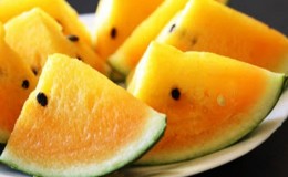 Description and characteristics of yellow watermelons
