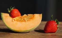Is it possible to eat a melon with cholecystitis and gallstone disease