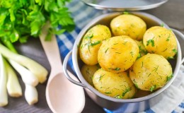 The benefits and harms of boiled potatoes for the human body