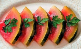 Simple and quick recipes for the winter: pickled watermelons in 3 liter jars