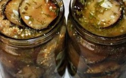 How easy but very tasty it is to prepare eggplants for the winter