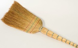 Why is a sorghum broom so good and how to make it yourself