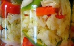 Cauliflower for the winter: simple recipes for preparing delicious blanks without sterilization