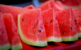 Does watermelon contain vitamins and what