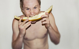 Melon on guard of men's health: why it is so useful