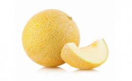 Early ripe yellow melon