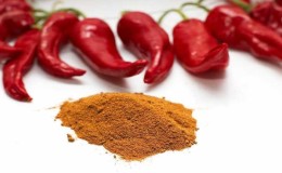 How to dry hot peppers at home: the best harvesting methods and recommendations for storing the product