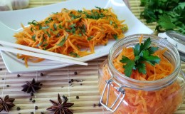How to deliciously prepare Korean-style carrots for the winter in jars