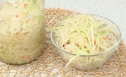 What to do if sauerkraut has become slimy and why it happened