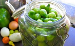 Top 15 best instant green tomato pickling recipes: making delicious tomatoes without the hassle