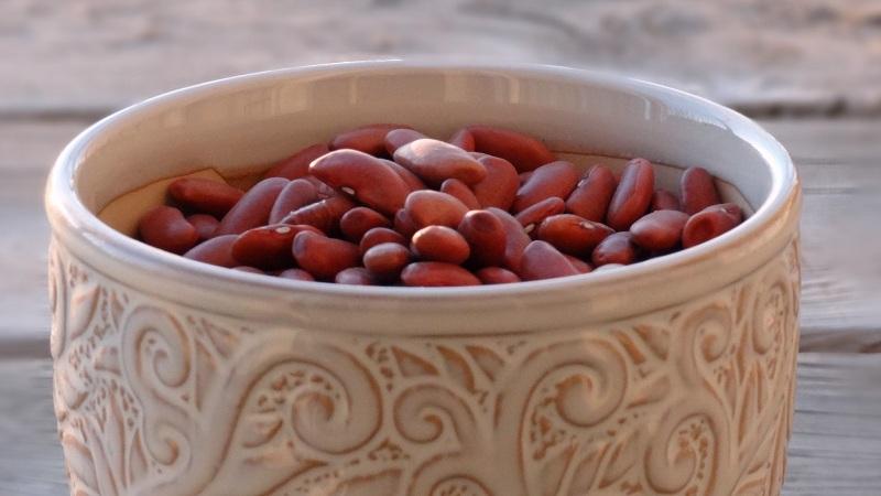 Choosing beans by color: which beans are healthier than white or red and how they differ from each other