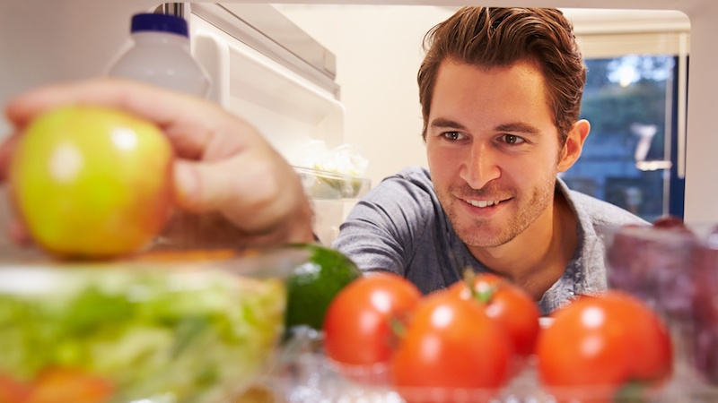 Fresh harvest for a long time: why tomatoes cannot be stored in the refrigerator and where is it better to do it