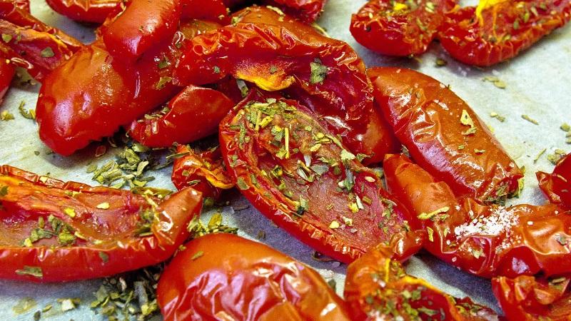 How to cook sun-dried tomatoes at home: different ways and the most delicious recipes