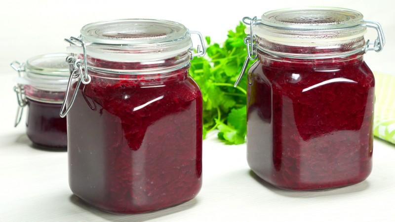 Best instant pickled beetroot recipes for cold borscht