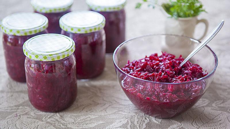Best instant pickled beetroot recipes for cold borscht