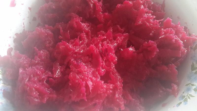 Best instant pickled beetroot recipes for cold borscht