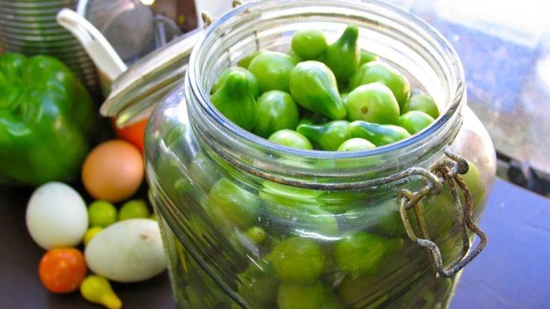 Top 15 best instant green tomato pickling recipes: making delicious tomatoes without the hassle