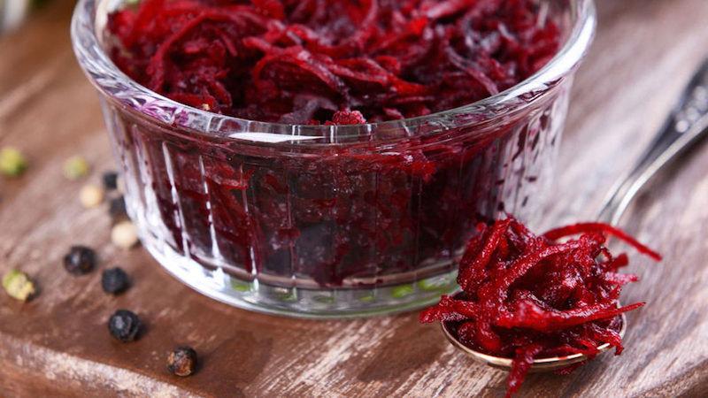 Delicious healer straight from the garden - boiled beets: benefits and harm to the liver