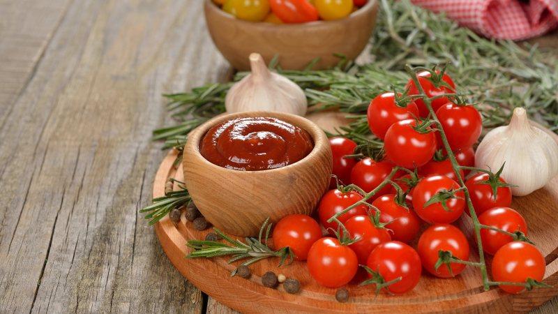 7 ways to peel a tomato: peeling tomatoes easily and easily with a secret from housewives