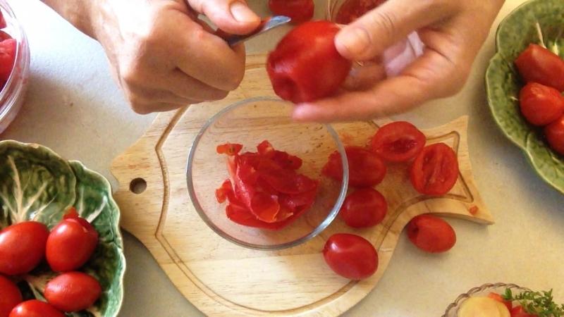 7 ways to peel a tomato: peeling tomatoes easily and easily with a secret from housewives