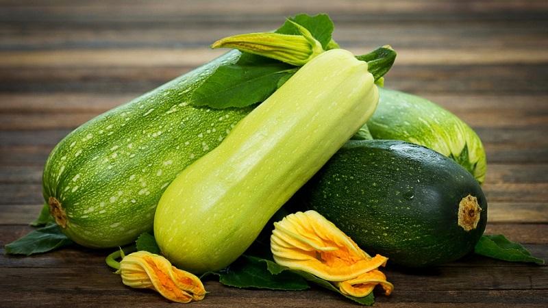 What is the difference between zucchini and zucchini in appearance, taste and other properties: we understand in detail and no longer confuse