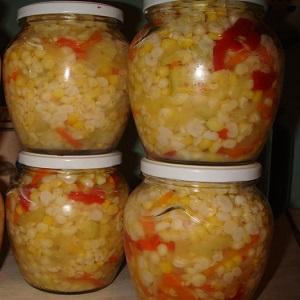 How to preserve corn for the winter at home: the most delicious recipes for harvesting