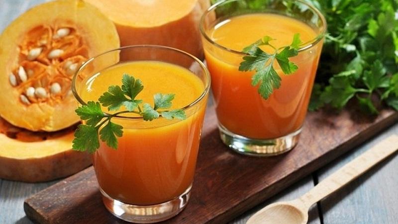 How to make freshly squeezed pumpkin juice: the best recipes with the addition of vegetables and fruits, application for treatment