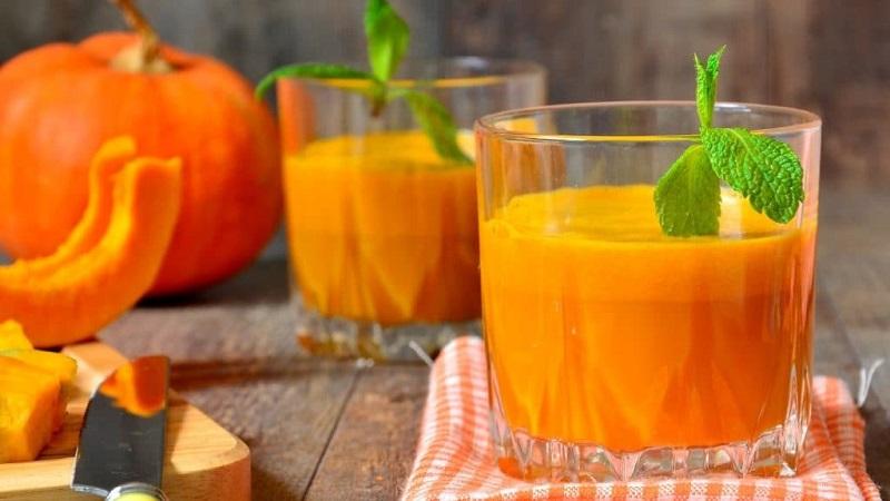 How to make freshly squeezed pumpkin juice: the best recipes with the addition of vegetables and fruits, application for treatment