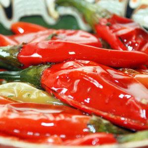 How to cook delicious pickled hot peppers for the winter: the best recipes from experienced housewives