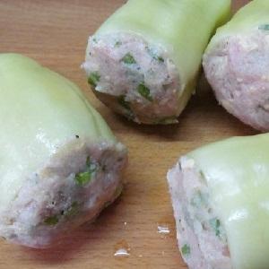 How to freeze peppers for the winter for stuffing: instructions for preparing a tasty and healthy preparation