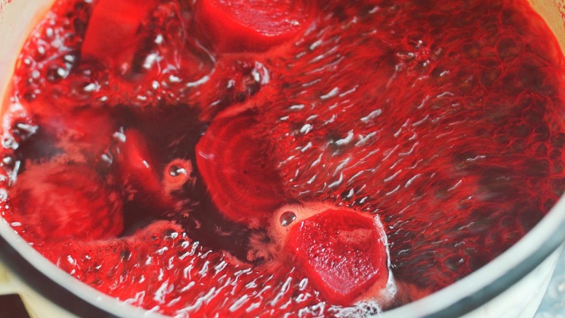 How to properly use beet broth for various diseases: benefits and harms
