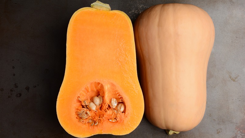 The favorite of gardeners and culinary experts is Butternut pumpkin: we grow it without hassle and use it in delicious recipes