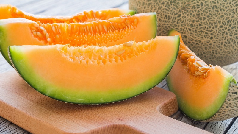 Is it possible to eat a melon during pregnancy: benefits, harms and contraindications