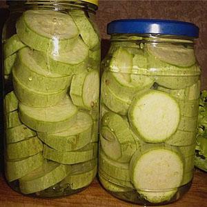 The most delicious and simple recipes for how to salt zucchini for the winter in jars