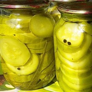 The most delicious and simple recipes for how to salt zucchini for the winter in jars