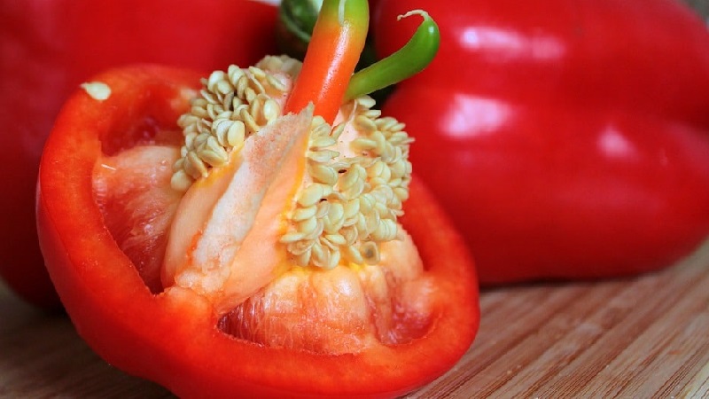 Sweet and juicy variety of Cholstyach pepper for greenhouses and open ground