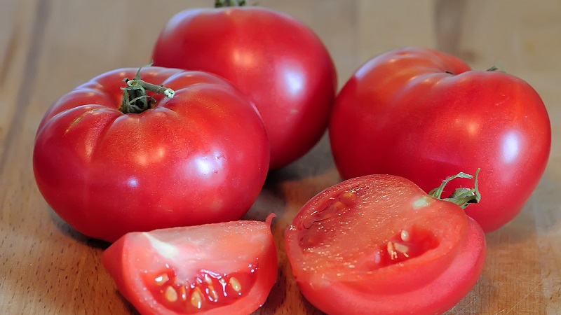 Delicious lettuce tomato with a sweet honey flavor - pink elephant tomato and its other benefits