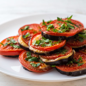 Early maturing and thermophilic eggplant Vera from domestic breeders