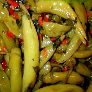 How to cook pickled tsitsak peppers for the winter: simple recipes and recommendations for preparation and storage