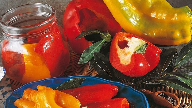 How to cook peppers marinated with honey for the winter: the most delicious time-tested recipes
