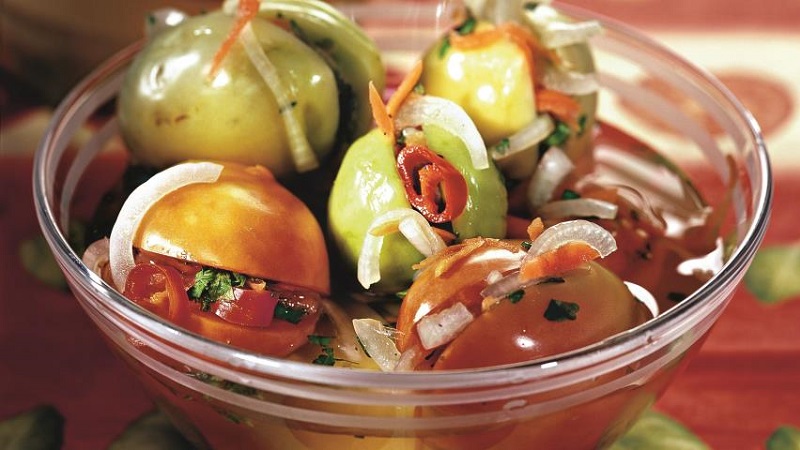 How to cook the most delicious green tomatoes for the winter: a selection of the best recipes