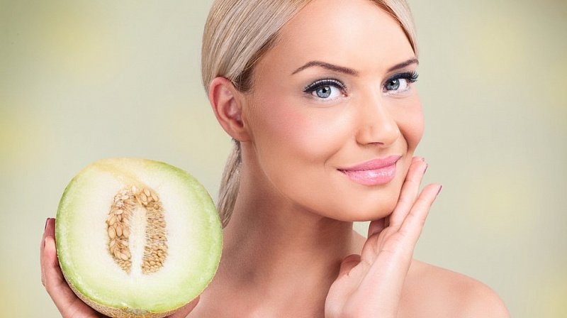 How to make delicious and healthy melon juice at home