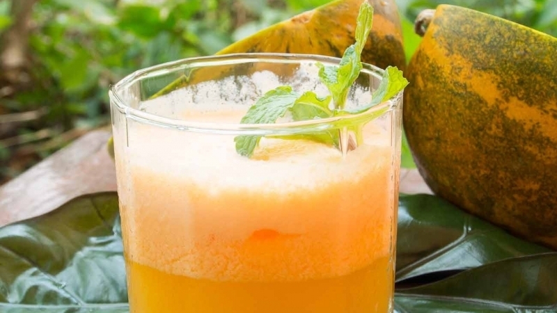 How to make delicious and healthy melon juice at home